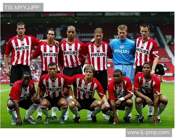 格拉夫与埃因霍温青年激战正酣期待精彩对决的足球盛宴