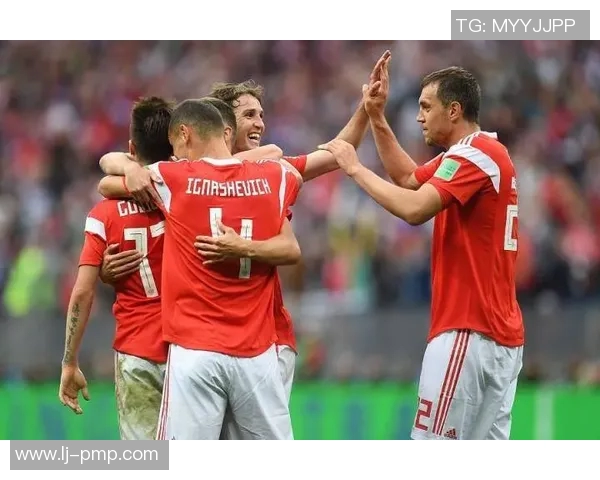 俄罗斯与沙特足球直播精彩对决全程回顾与分析 俄罗斯与沙特足球直播精彩对决全程回顾与分析