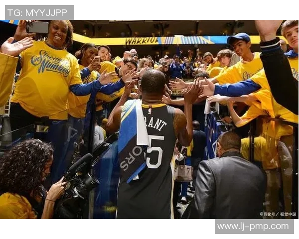 凯里欧文的篮球之路：从天才少年到NBA传奇的蜕变与挑战