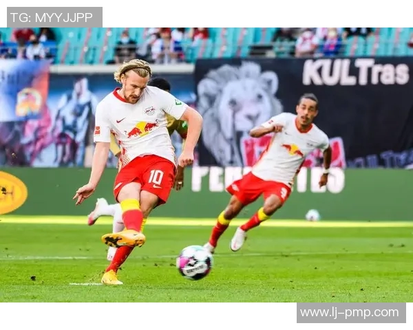 多特蒙德与莱比锡红牛激战结果揭晓赛季精彩回顾 多特蒙德与莱比锡红牛激战结果揭晓赛季精彩回顾