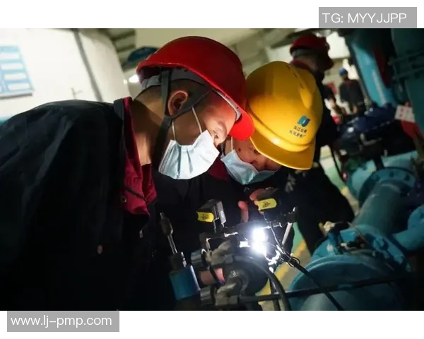 张帆:在新时代浪潮中追寻梦想与奋斗的青春故事 张帆:在新时代浪潮中追寻梦想与奋斗的青春故事