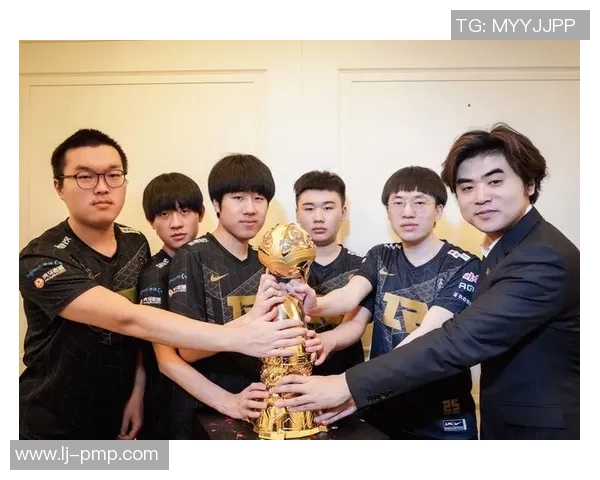 RNG战队勇夺英雄联盟战术排行榜第一名展现强大实力与团队配合