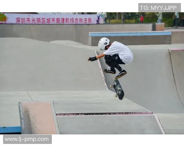 深圳滑板队战术分析：深入探讨其盯防打法的核心策略与应用